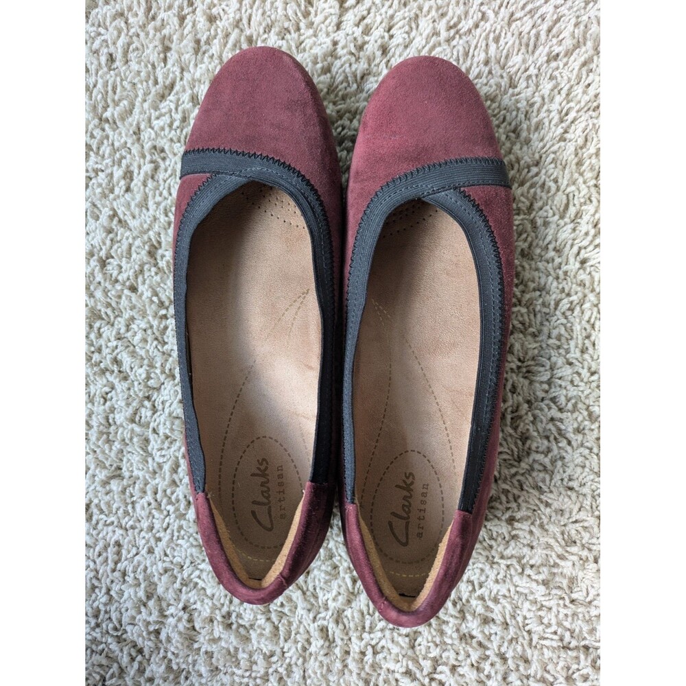 Clarks Womens Flats Shoes Size 7M Maroon Suede Comfort Everyday Slip On Wedge